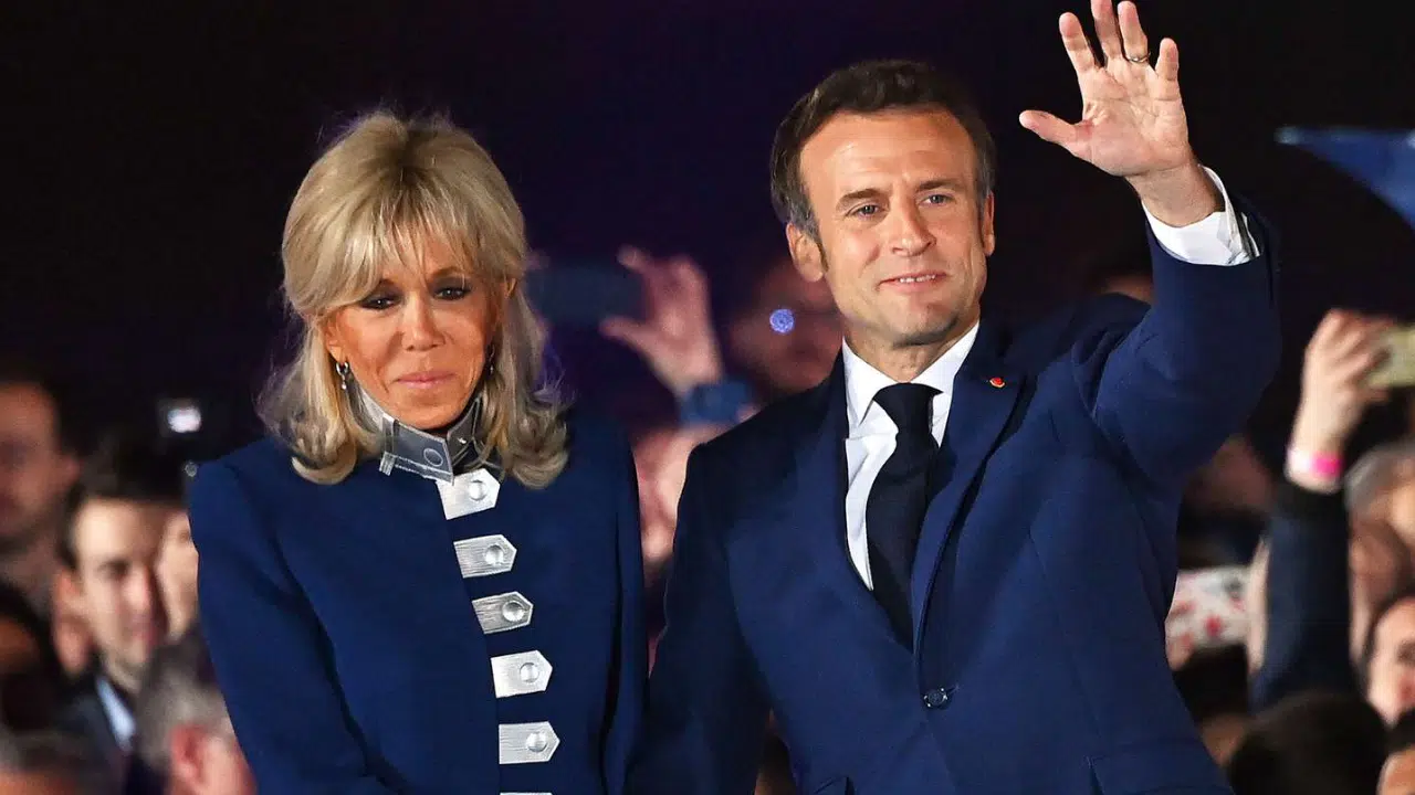 Fransa’da Skandal: Brigitte Macron, Vergi Sisteminde Erkek Olarak Listelendi!
