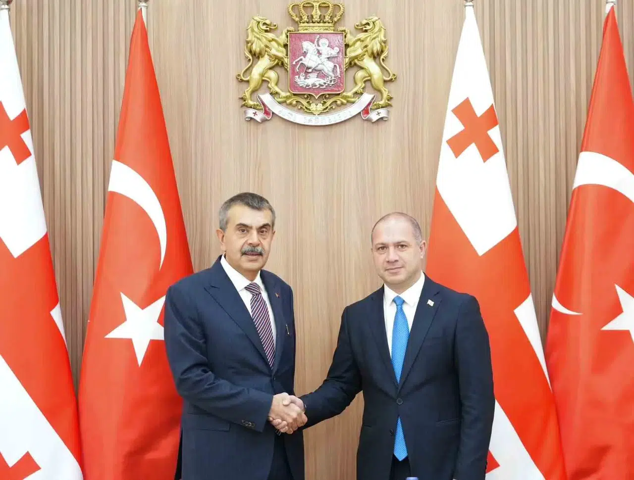 Tiflis'te tarihi imza: Türkiye ve Gürcistan eğitimde güçlerini birleştiriyor