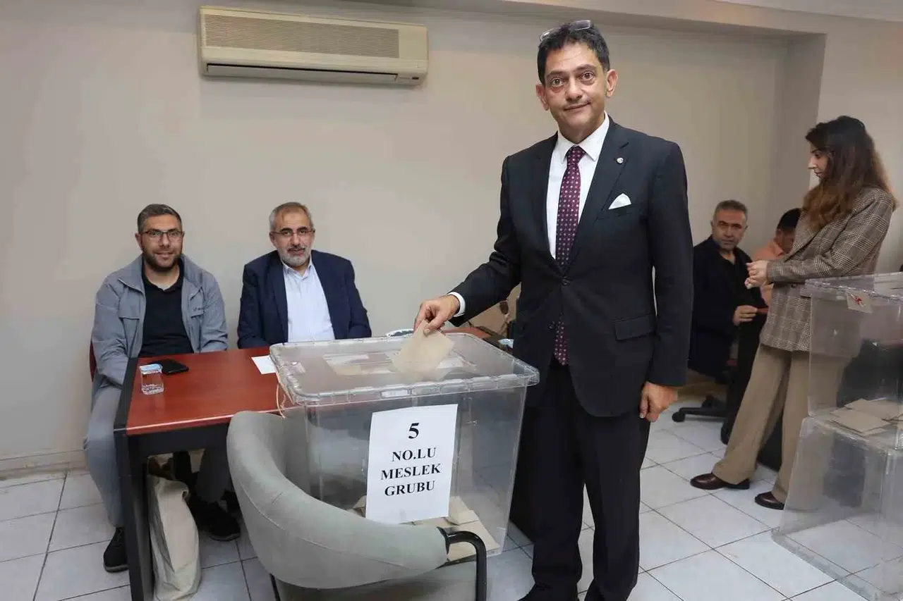Erzurum Ticaret Borsası'nda tarihi değişim: Mecliste kadın eli dönemi başladı