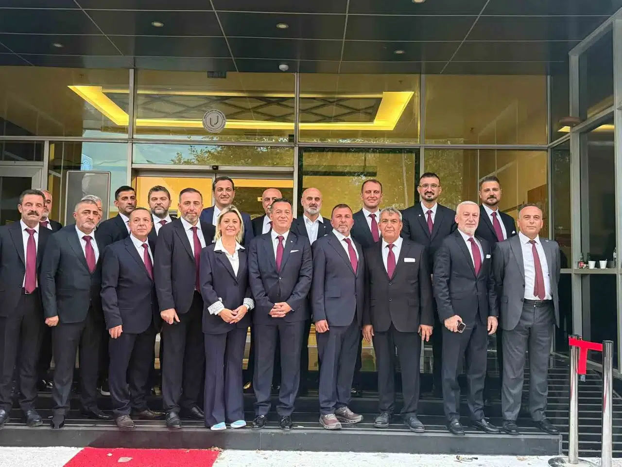 Gemlik Ticaret ve Sanayi Odası'nda beyaz liste zaferi: Yeni dönem Hasan Hamaloğlu ile başlıyor