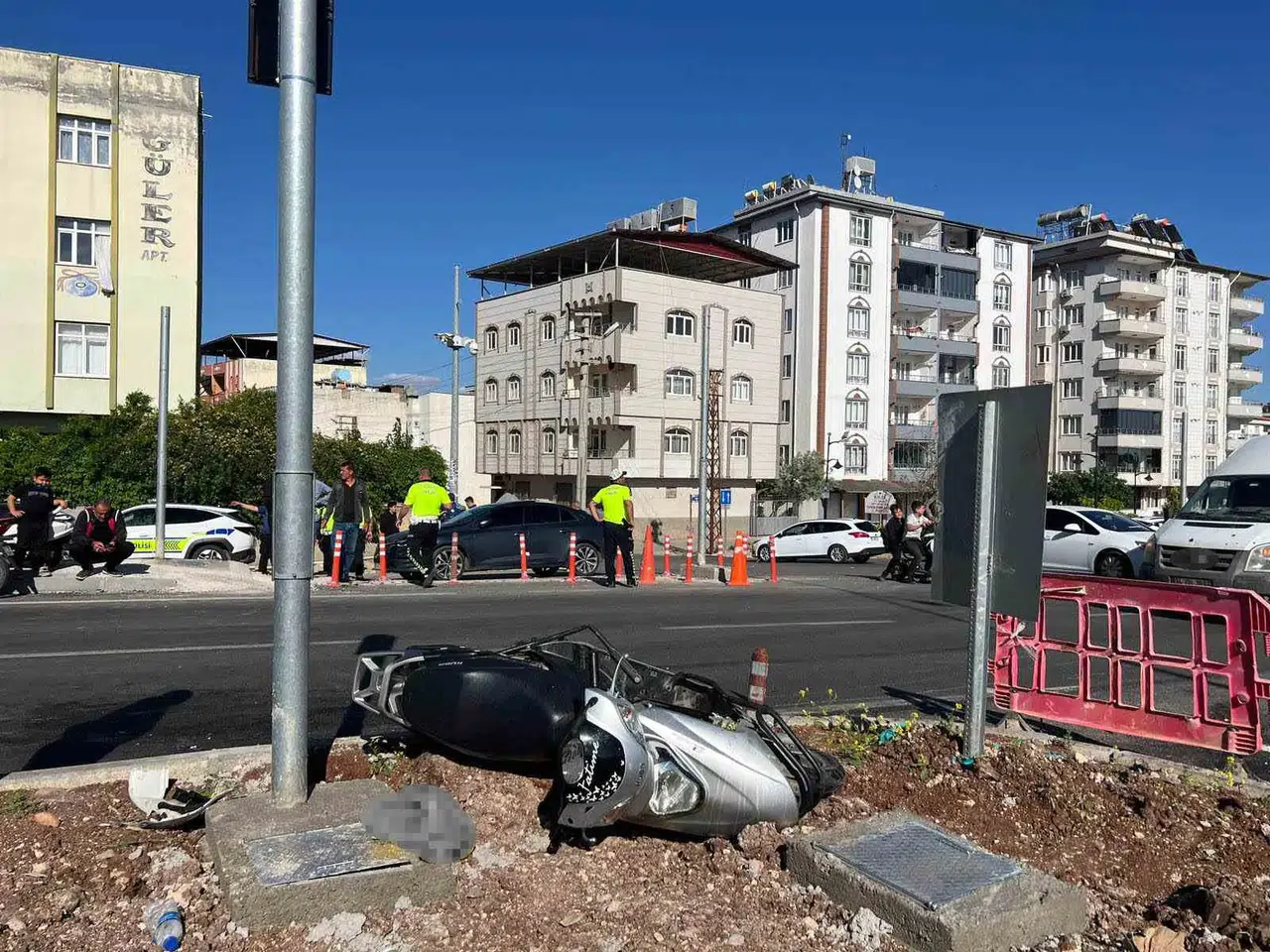 Kilis'te kavşak kazası 3 kişi hastanelik oldu