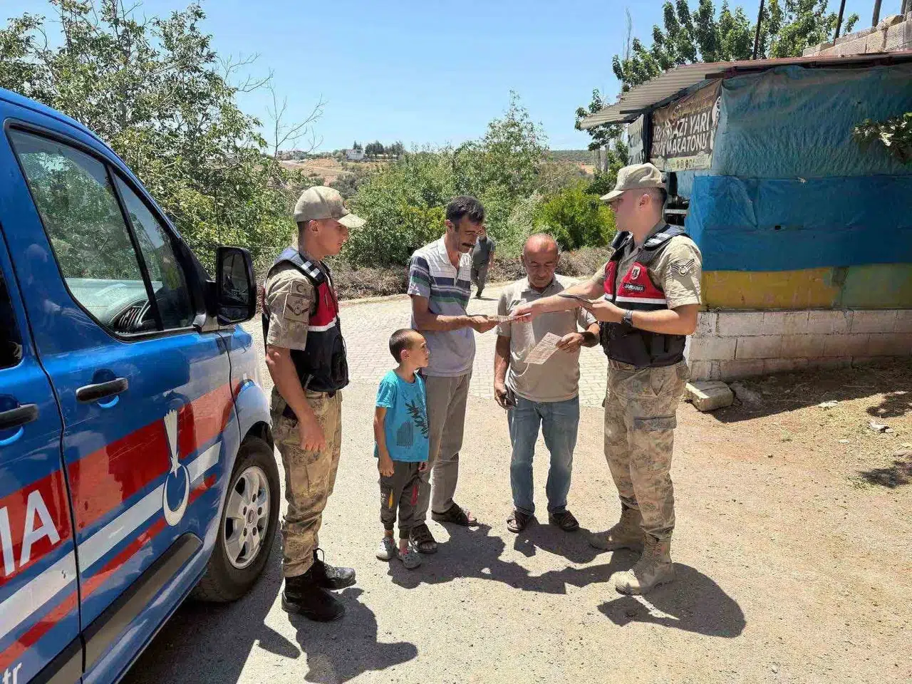Kilis'te jandarmadan okul servislerine sıkı denetim