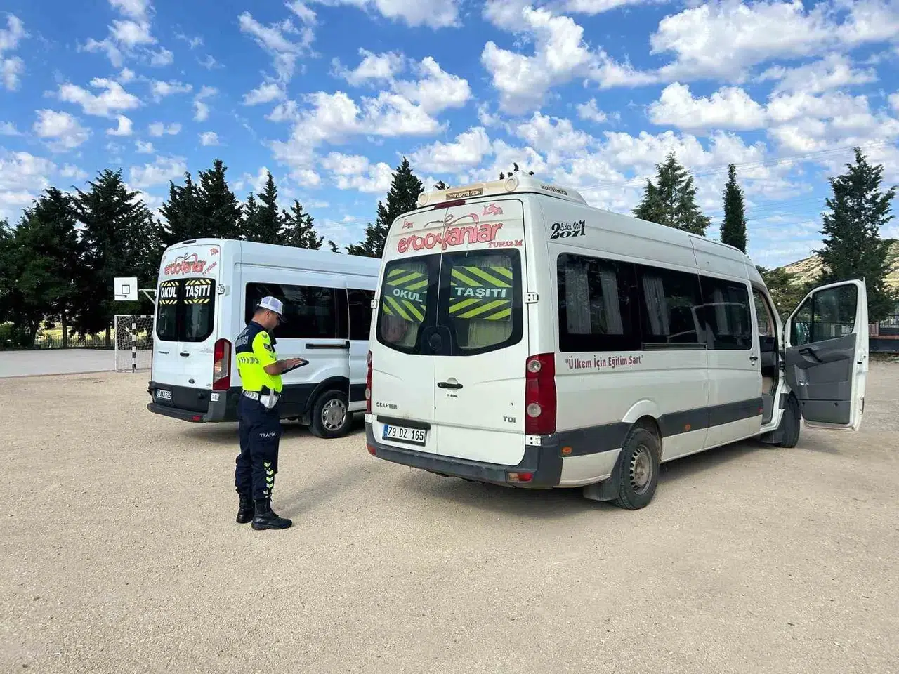 Kilis’te jandarmadan okul servislerine sıkı denetim