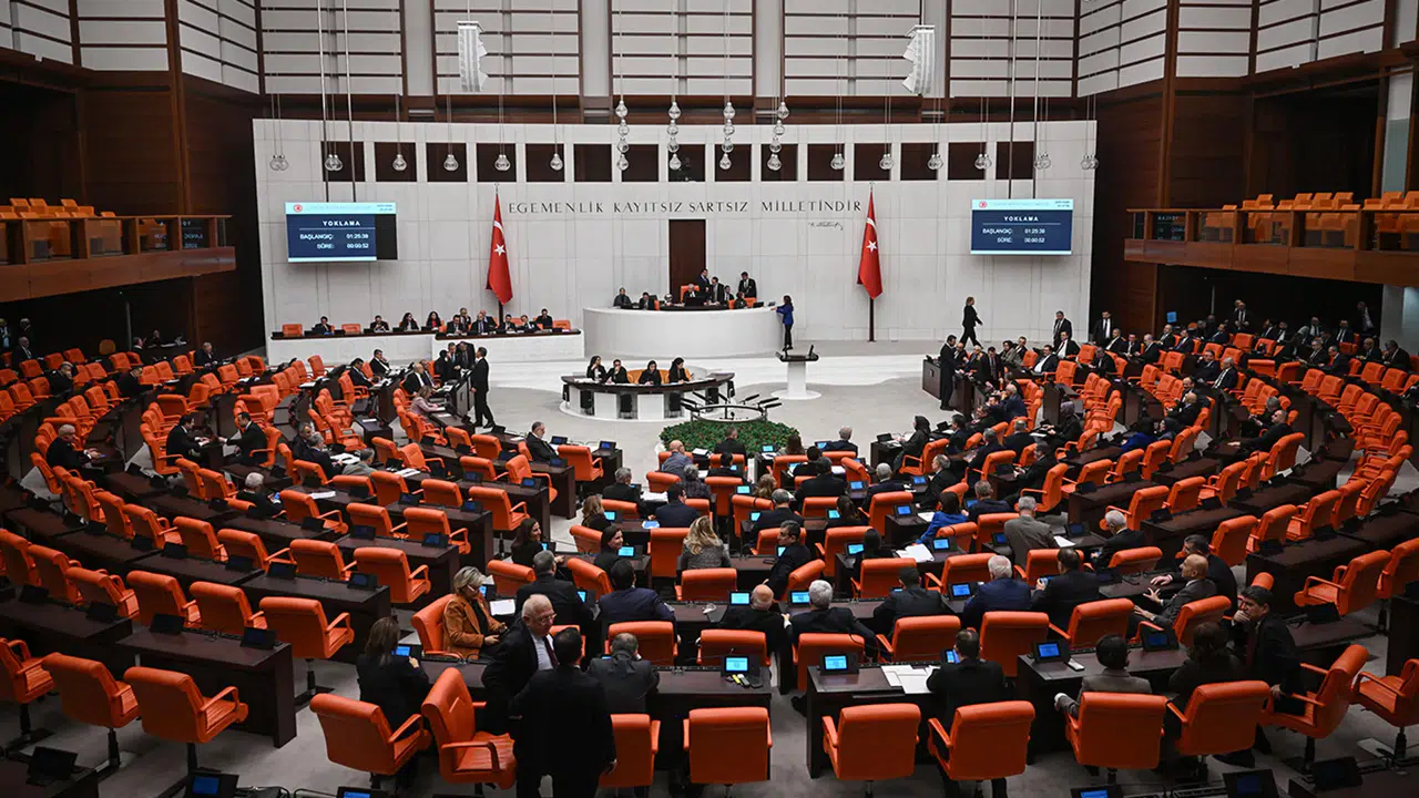 Meclis'te mesai başlıyor: Üç kritik düzenleme yolda