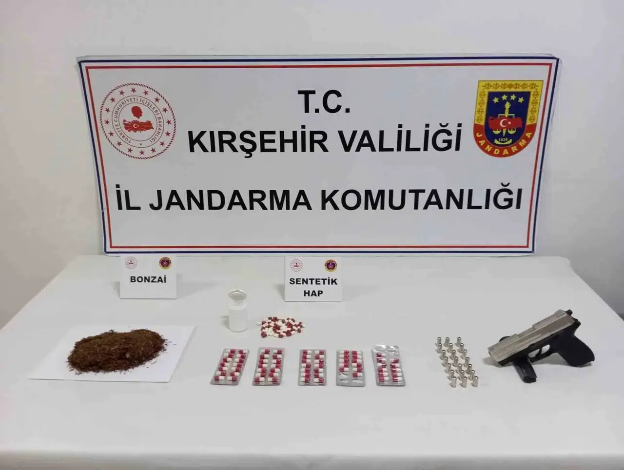 Kırşehir’de polisten uyuşturucu operasyonu