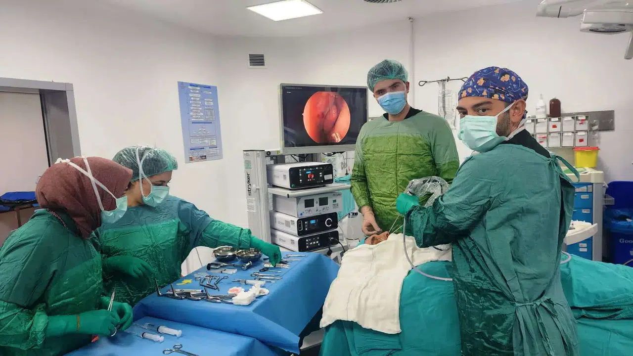 Bitlis’te gözyaşı tıkanıklığına izsiz cerrahi müdahale dönemi başladı