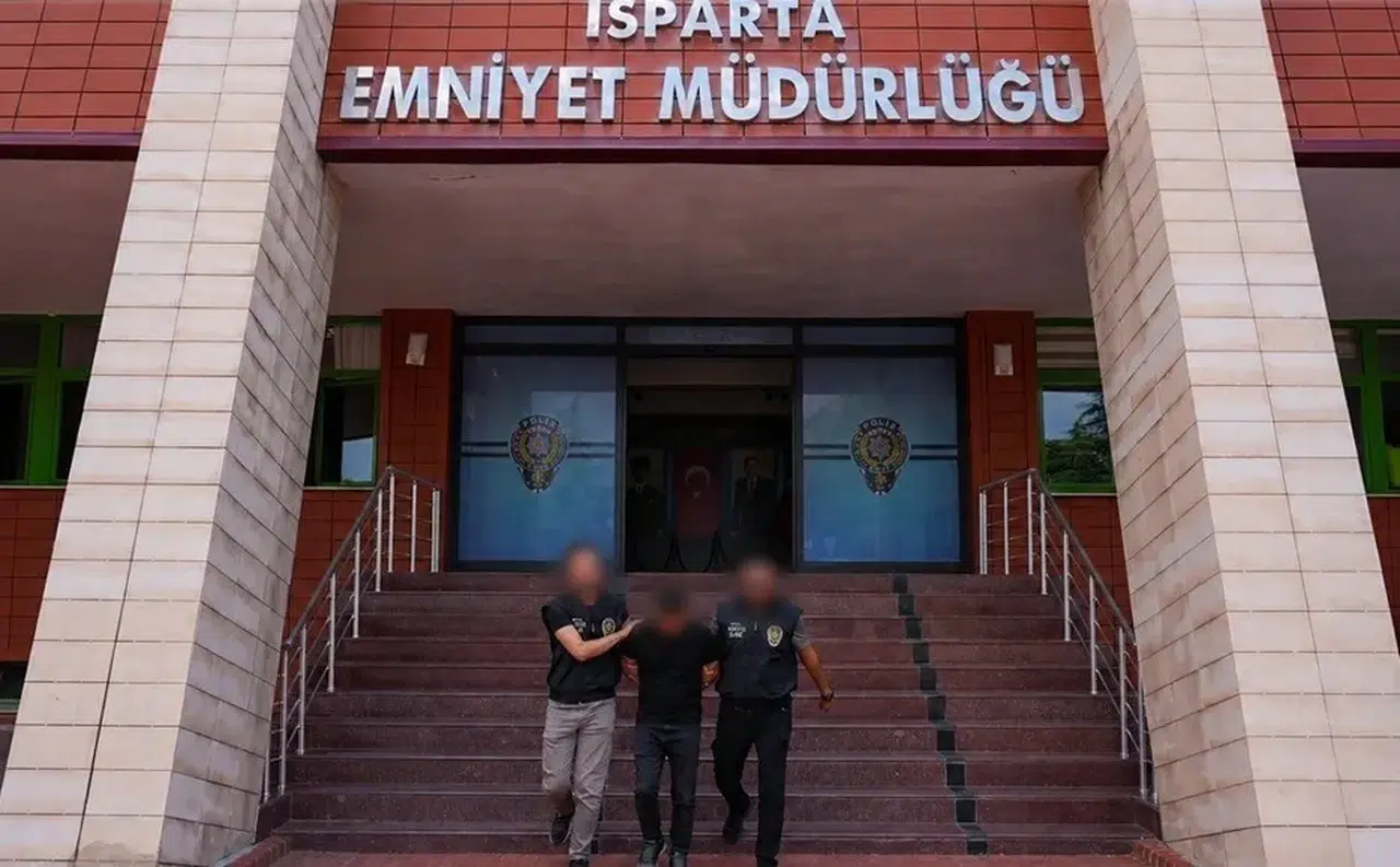 20 Yıl Ceza Kaçağı Isparta'da Polisten Kaçamadı
