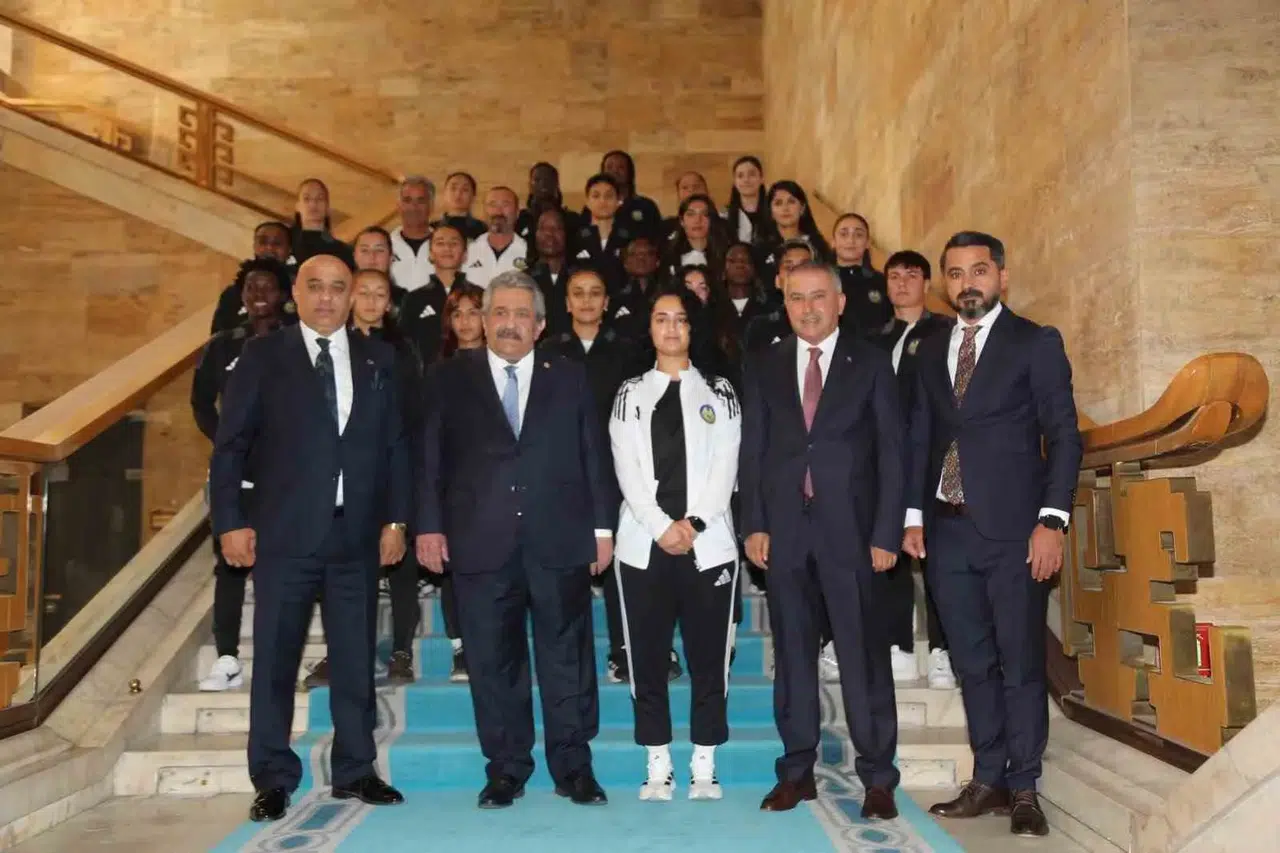Meclis'te Kadın Futbolunun Sesi: Yüksekova Spor'dan Kritik Temas