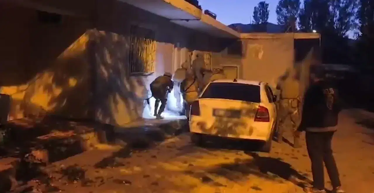 Sosyal medyada suç örgütü propagandasına Bitlis'te geçit yok: 3 kişi cezaevine gönderildi