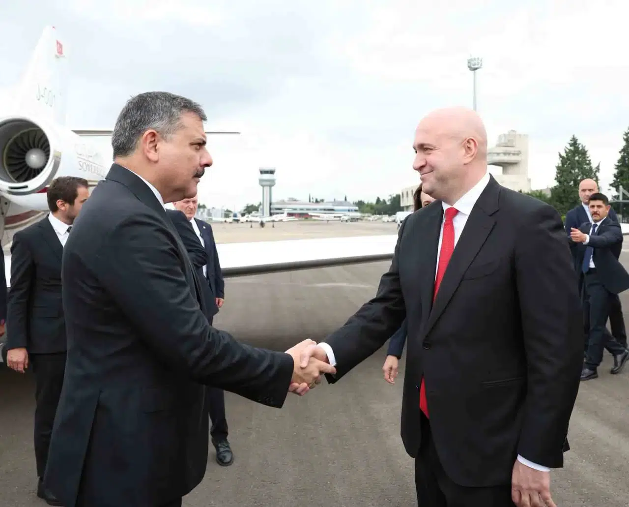 Tiflis'te kritik diplomasi trafiği: Bakan Çiftçi'nin Gürcistan temasları başladı