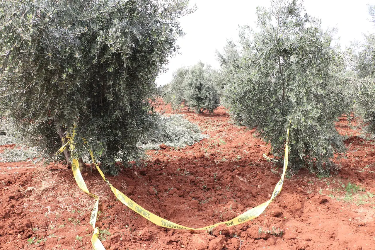 Kilis'te tarla mesaisi acı bitti: Traktörden düşen çiftçi hayatını kaybetti