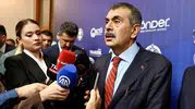Milli Eğitim Bakanı Yusuf Tekin serbest kıyafet eleştirilerine yanıt verdi