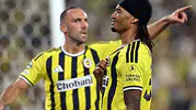 Fenerbahçe 18 yıl sonra döndüğü Şampiyonlar Ligi'nde Roma ile 1-1 berabere kaldı