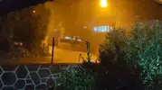 Hatay'da gökyüzü öfkesini kustu: Ceviz büyüklüğündeki dolu araçları hurdaya çevirdi