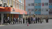 Ordu'da sınav maratonu: Adaylar içeride, aileler dışarıda nefeslerini tuttu