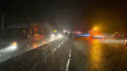 Sakarya'da kabus dolu anlar: Sokaklar nehre döndü, araçlar akıntıya kapıldı