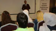 Diyarbakırlı kadınlar hem dijital dünyada hem sokakta kendilerini korumayı öğreniyor