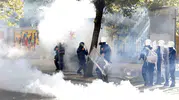 Arnavutluk sokaklarında öfke dinmiyor: Başbakan Rama'ya karşı protestolar dördüncü gününde