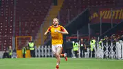 Tribünlerin ısrarlı çağrısı sonuç verdi: Yıldız oyuncu soyunma odasından geri döndü