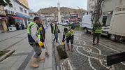 Bayburt'ta sağanak mesaisi: Tıkanan kanallar tek tek açılıyor
