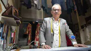İğne iplikle örülen 60 yıllık bir yaşam: Yılın Ahisi Haşim Usta'dan gençlere altın değerinde öğüt