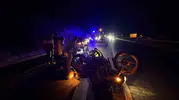 D-100 karayolunda korkutan kaza: Üç tekerlekli motosiklet traktöre çarptı