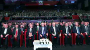 Dijital çağın yeni tehdidi: Tekno-oligarklar gençliği hedef alıyor
