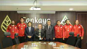 Ankara'nın gururu Berlin'den döndü: Avrupa'nın zirvesini zorladılar