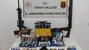 Tokat genelinde eş zamanlı baskın: Silah kaçakçılarına ağır darbe