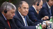 Bakü'de kritik zirve: Lavrov ve Wang Yi küresel krizleri masaya yatırdı