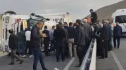 Zernek Barajı yakınlarında korkutan kaza: Tır devrildi