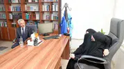İlahiyat fakültesinden kütüphaneye uzanan başarı hikayesi: Siyam ikizleri hayata meydan okuyor