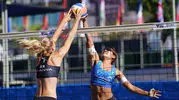 Alanya kumlarında dev final: Türk ikili kürsüde devleşti