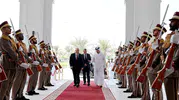 Doha'da kritik zirve: Bakan Güler'e askeri karşılama