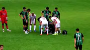 Sahada korku dolu anlar: 35 yaşındaki futbolcu ölümden döndü