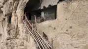 Tarihi İn Delikleri'nde şaşırtan misafirler: Urartu mirasına yaban keçileri konuk oldu
