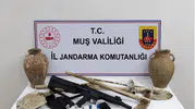 Tarihi eser avcılarına jandarmadan baskın: Evinden cephanelik çıktı