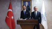 Kürşad Zorlu'dan Tahir Büyükakın'a dikkat çeken övgü: Sadece hizmet değil, kavram da üretiyor