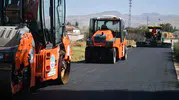 Kopçu Mahallesi'nde asfalt mesaisi: Salça kazanı başında modern yol konforu