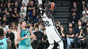 Siyah-beyazlılar dev rakibi karşısında tutunamadı: Barcelona İstanbul'da hata yapmadı