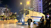 İzmir sokaklarında siyasi tansiyon: Tugay protestosuna polis engeli