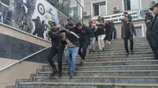 Almanya'yı 4 milyon avro dolandıran rapçi, estetik ameliyat masasında yakayı ele verdi