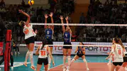 Sultanlar Ligi'nde nefes kesen açılış: Eczacıbaşı geri dönüşle kazandı