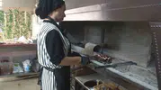 Urfa'nın kebap ocaklarında yeni dönem: Erkek egemenliğine kadın dokunuşu