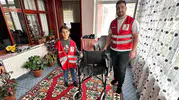 Muradiye'de bir yüzü güldüren dokunuş: Kızılay'dan anlamlı destek