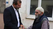 Gürsu'da yaşlıların kapısı çalındı: Yalnız bırakılmayan çınarların yüzü güldü