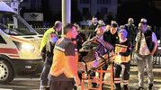 Adapazarı'nda gece yarısı dehşeti: Üç aracın karıştığı zincirleme kazada dört kişi hastanelik oldu