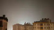 Adana'da kabus dolu dakikalar: Yıldırım dehşeti ve deprem paniği birleşti