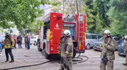 Kadıköy'de dehşet anları: Alevlerin sardığı 8 katlı binada pencerelerden yardım çığlıkları yükseldi