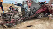 Uşak'ta yolculuk acı bitti: Aynı aileden üç kişi feci kazada can verdi